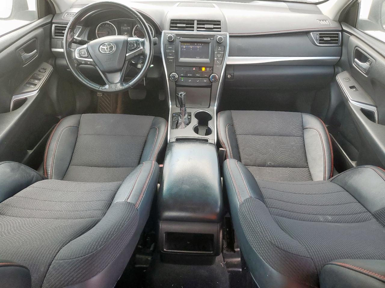 2016 Toyota Camry Le VIN: 4T1BF1FK9GU229698 Lot: 82148815