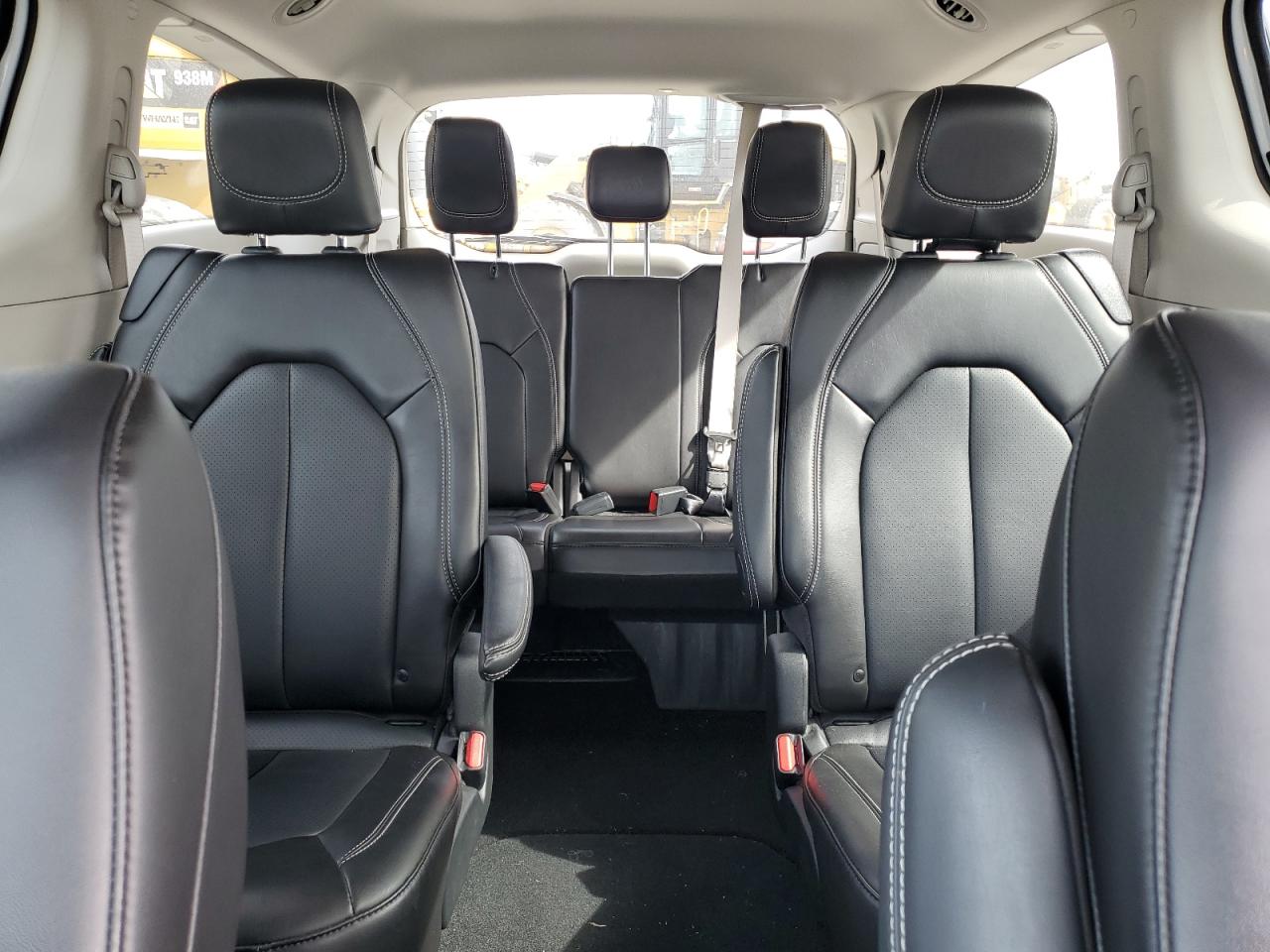 2024 Chrysler Pacifica Touring L VIN: 2C4RC1BG9RR114418 Lot: 89618255