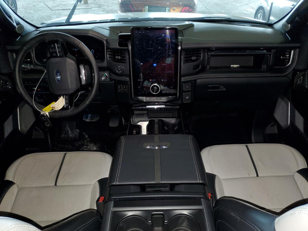 2024 Ford F150 Lightning Platinum VIN: 1FT6W7L74RWG27983 Lot: 85545935