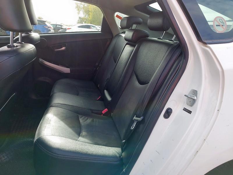 2015 TOYOTA PRIUS 1.8 VVTI PLUG-IN 5DR CVT AUTO