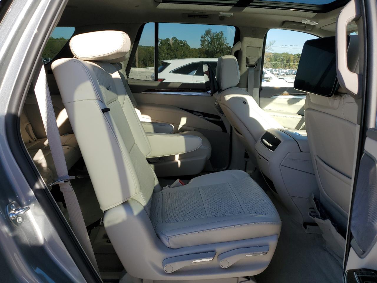 2025 Cadillac Escalade Premium Luxury Platinum VIN: 1GYS9DRL9SR120889 Lot: 86695115