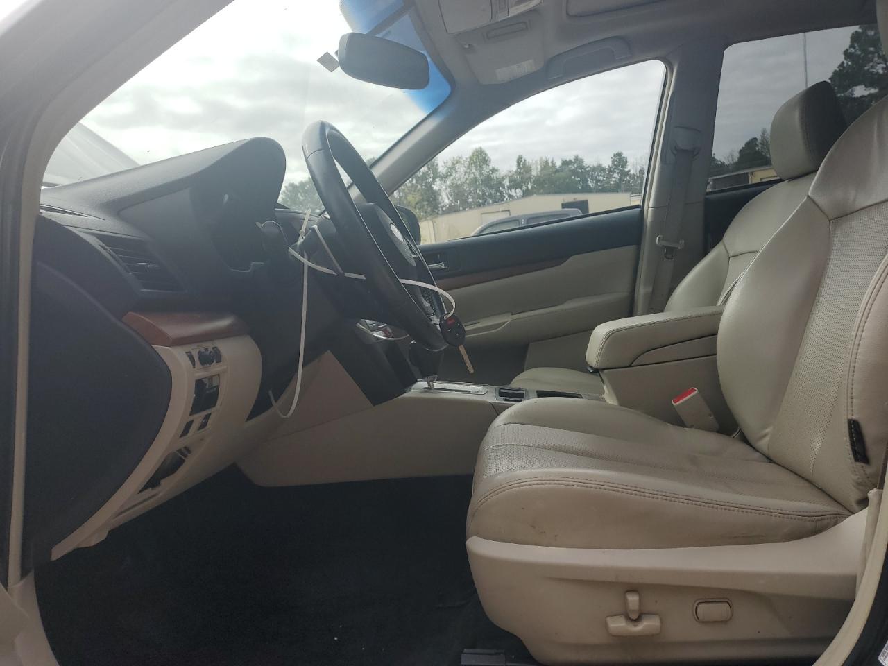 2013 Subaru Outback 2.5I Limited VIN: 4S4BRBKC2D3237607 Lot: 84462475