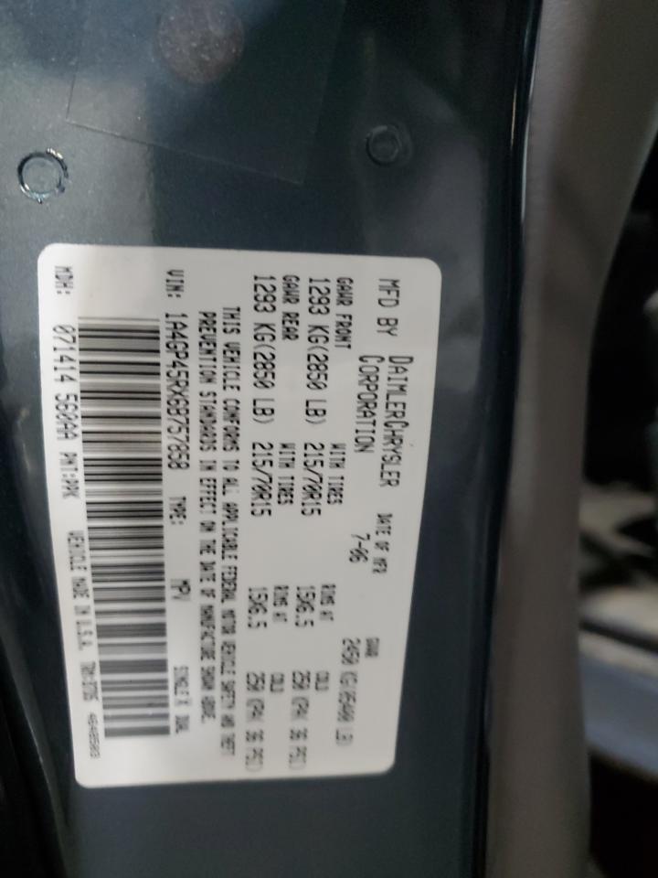 2006 Chrysler Town & Country VIN: 1A4GP45RX6B757858 Lot: 81445305