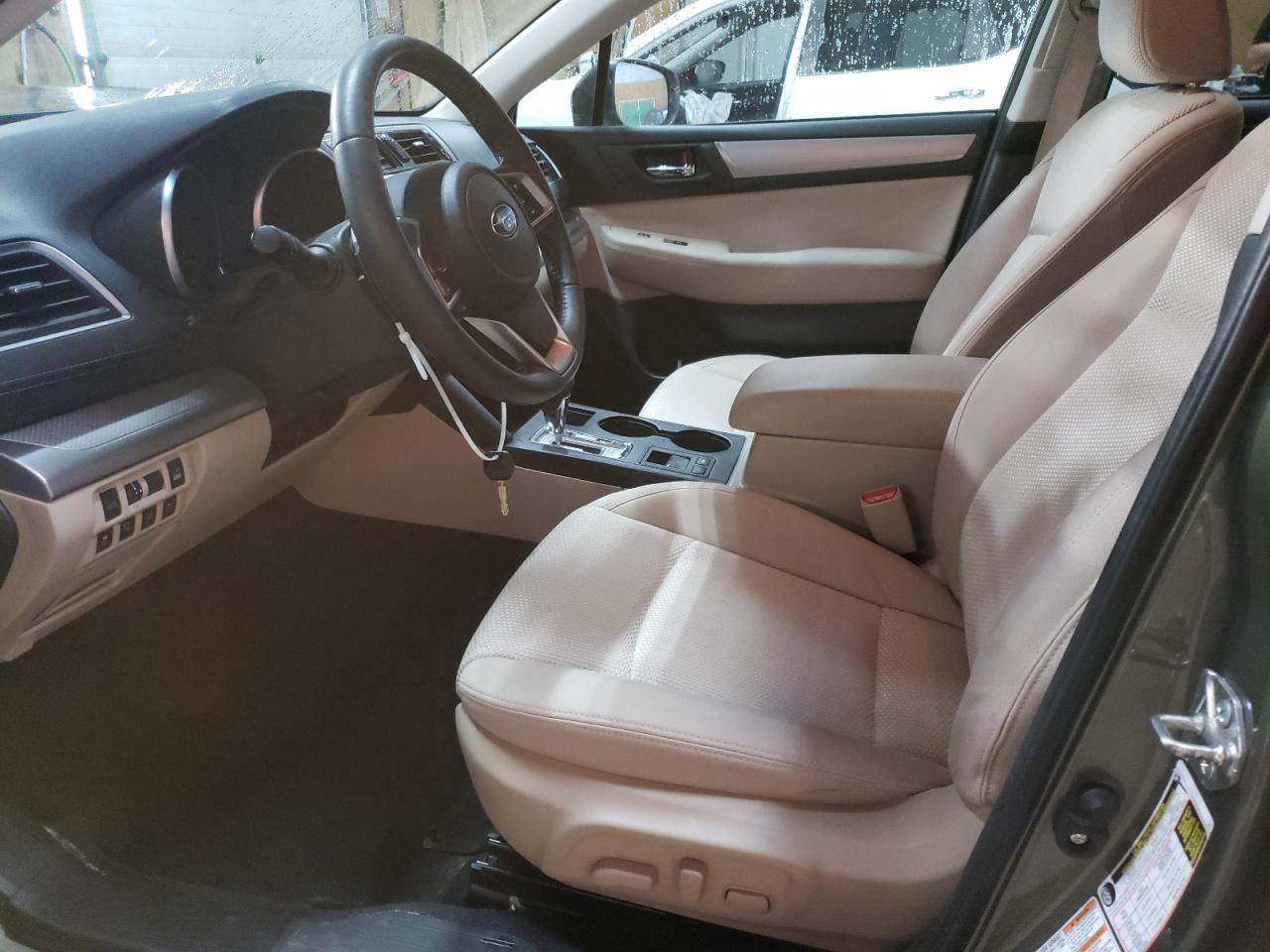 2018 Subaru Outback 2.5I Premium VIN: 4S4BSAFC6J3286989 Lot: 86085705