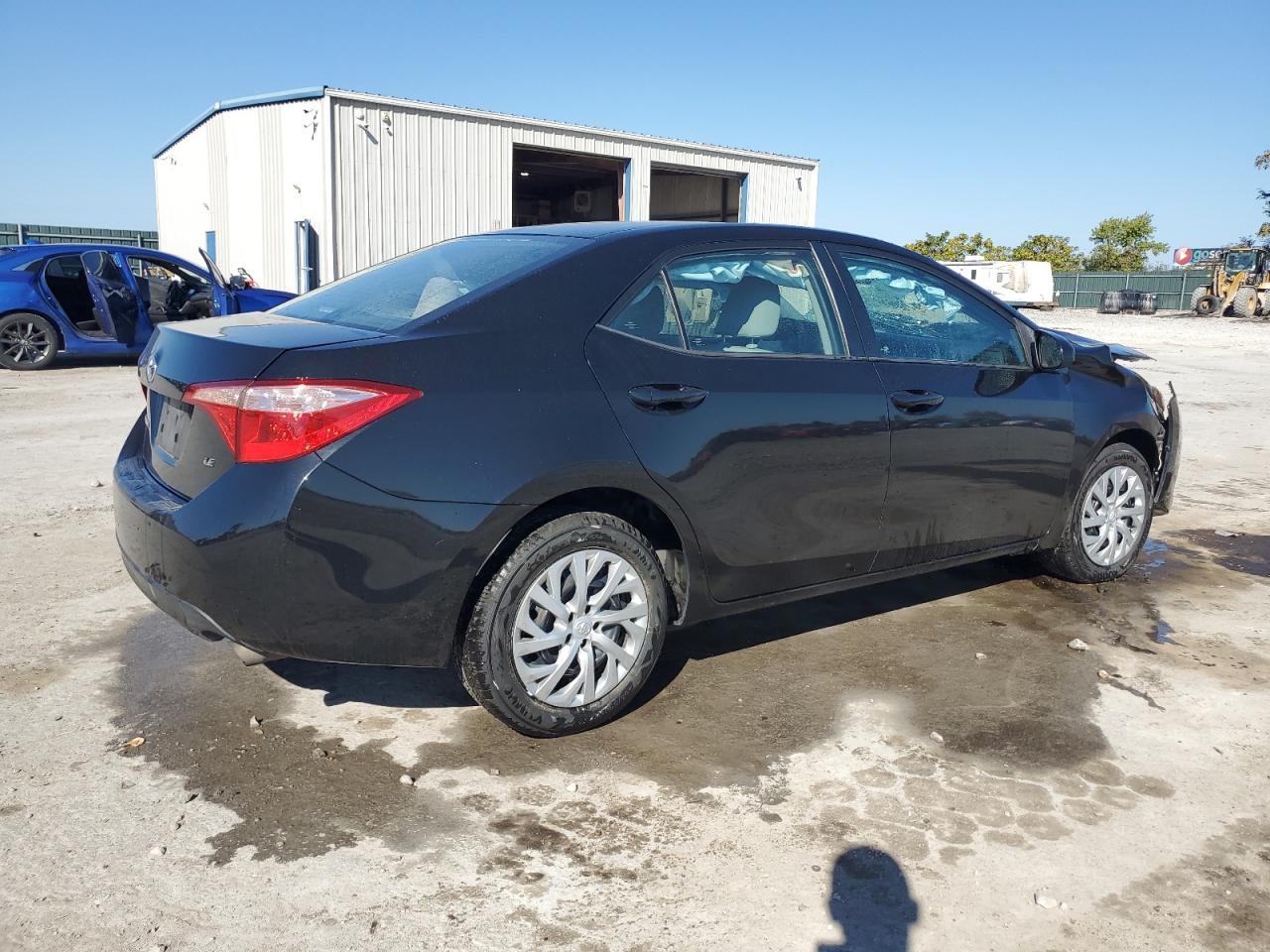 2017 Toyota Corolla L VIN: 5YFBURHE0HP733054 Lot: 86536965