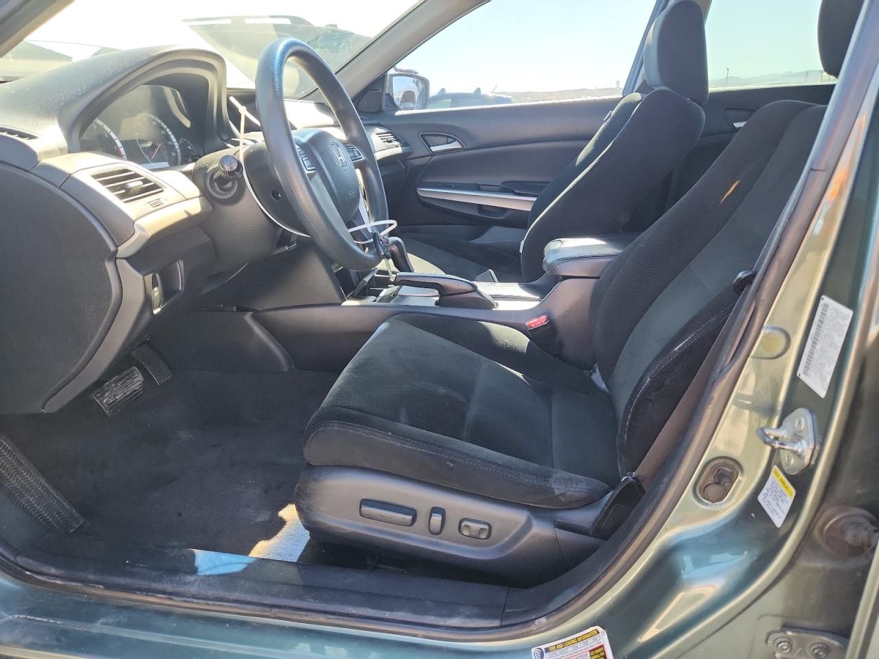 2008 Honda Accord Ex VIN: 1HGCP36778A040002 Lot: 84435795