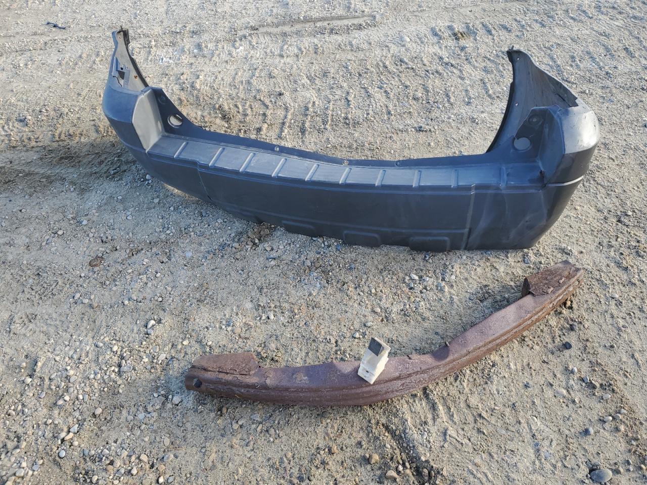 2006 Ford Escape Xlt VIN: 1FMYU93106KA00394 Lot: 90471275