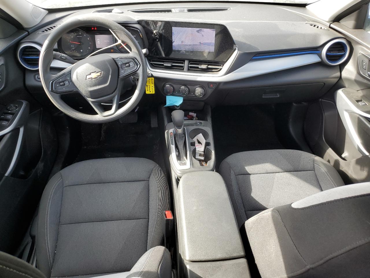 2025 Chevrolet Trax Ls VIN: KL77LFEPXSC139226 Lot: 82385835