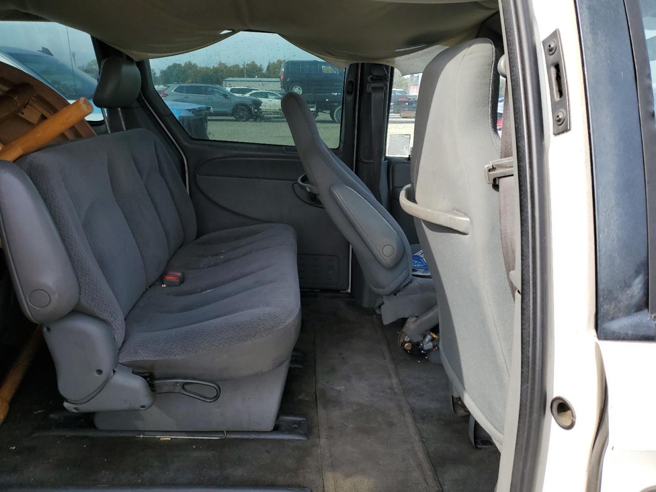 2004 Dodge Grand Caravan Se VIN: 1D4GP24R04B593290 Lot: 87129365