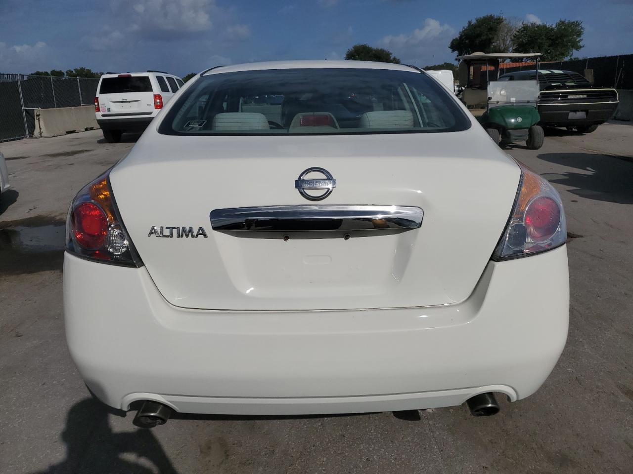 2010 Nissan Altima Base VIN: 1N4AL2AP1AN419925 Lot: 84886445