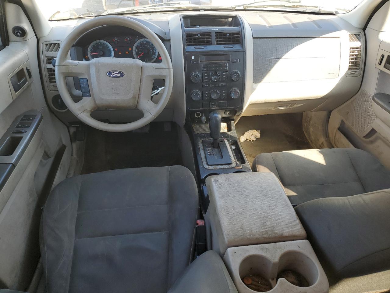 2010 Ford Escape Xls VIN: 1FMCU0C75AKB18721 Lot: 86490575