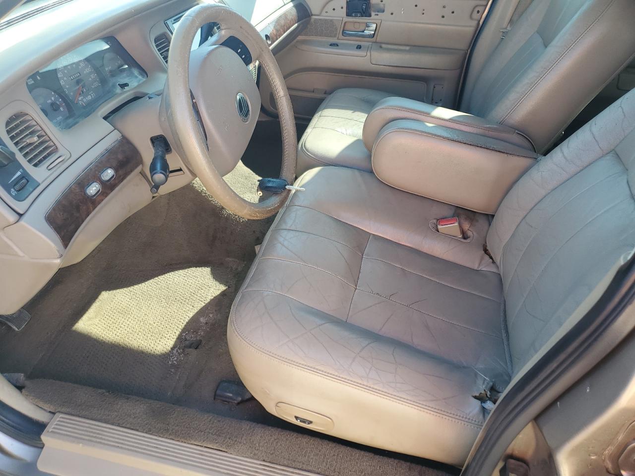 2005 Mercury Grand Marquis Ls VIN: 2MEFM75W95X671226 Lot: 84596455