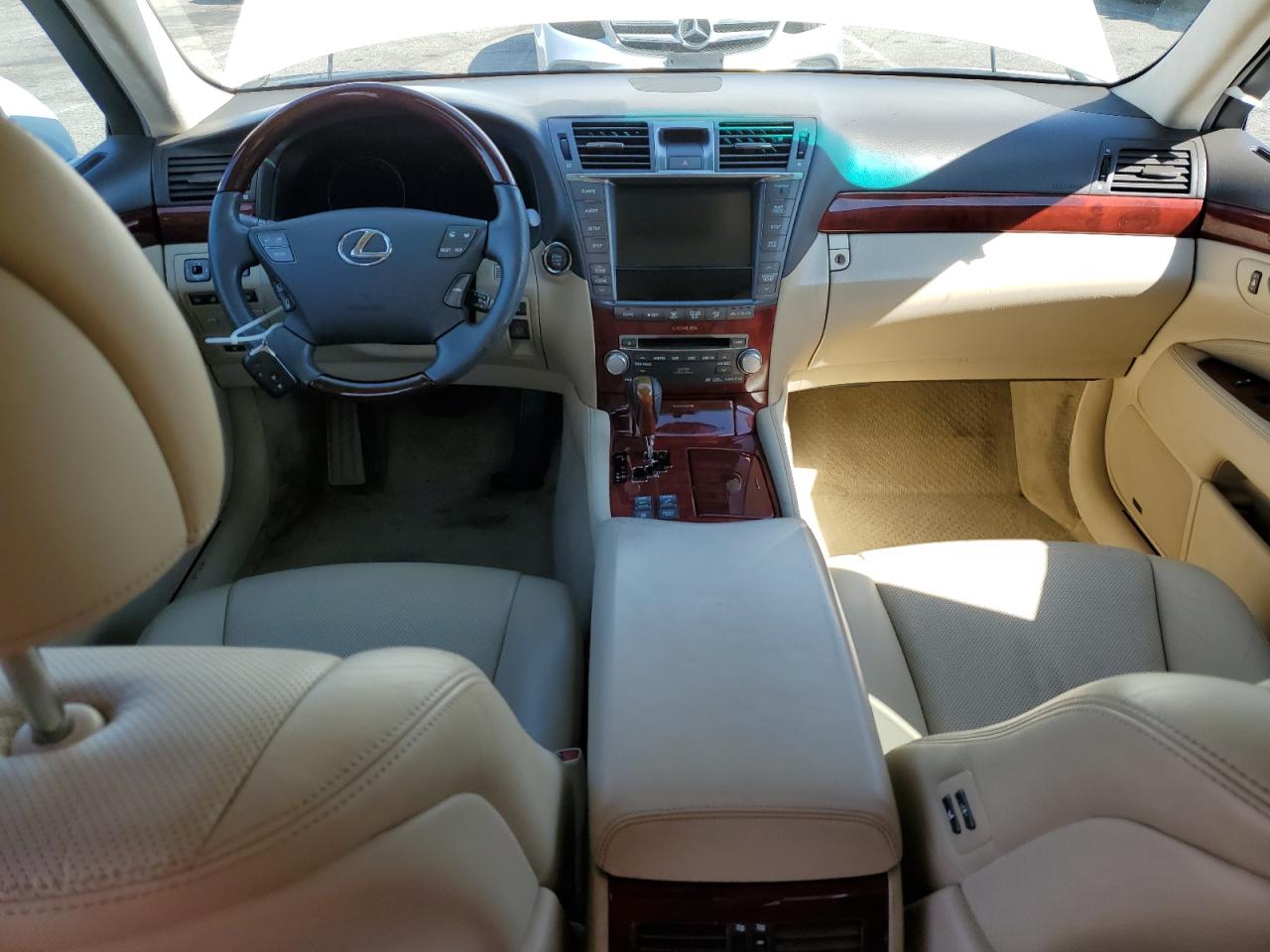 2010 Lexus Ls 460L VIN: JTHGL1EFXA5041411 Lot: 82353735