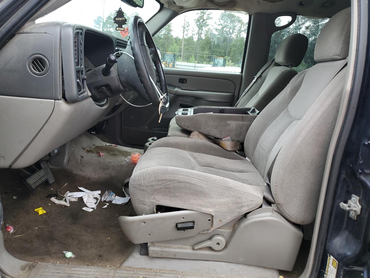 2004 Chevrolet Tahoe K1500 VIN: 1GNEK13V54J275853 Lot: 85565835