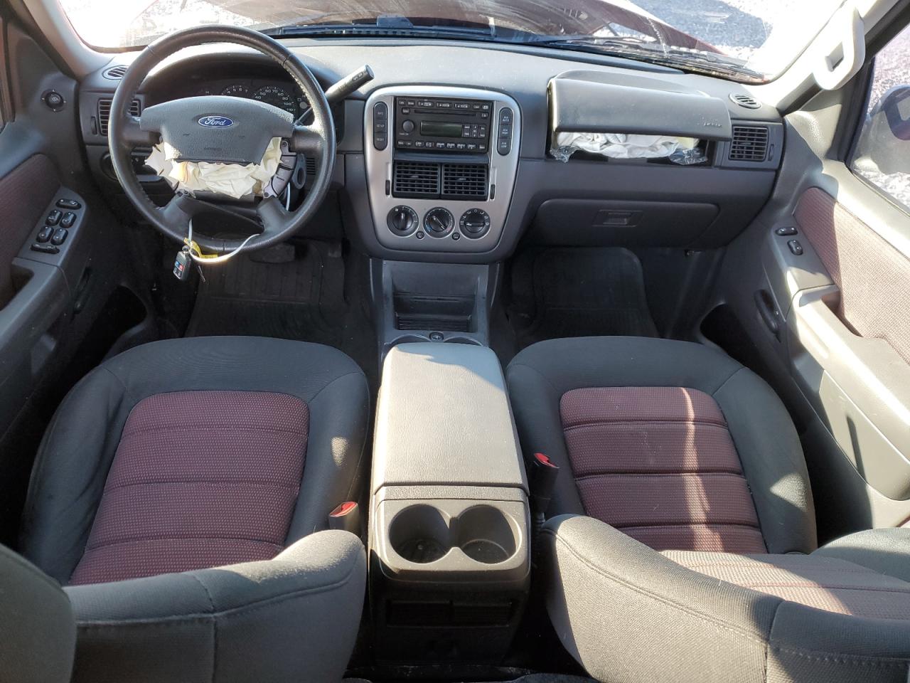 2005 Ford Explorer Xlt VIN: 1FMZU73K85UB87601 Lot: 82281855