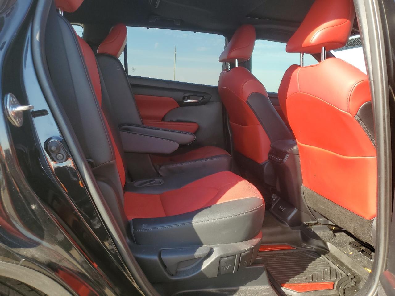 2021 Toyota Highlander Xse VIN: 5TDLZRAHXMS050080 Lot: 86885785