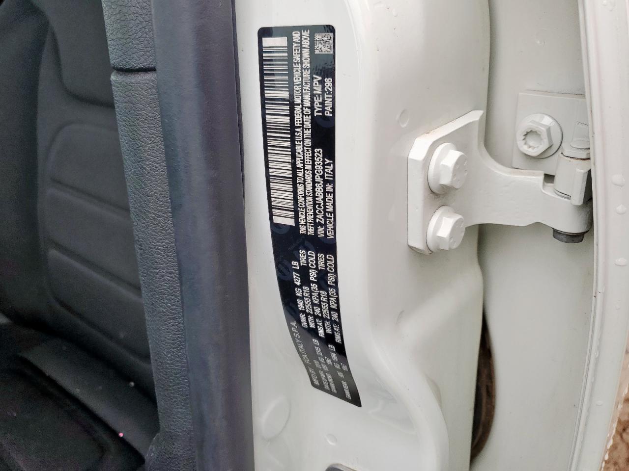 2018 Jeep Renegade Latitude VIN: ZACCJABB6JPG93523 Lot: 85381095