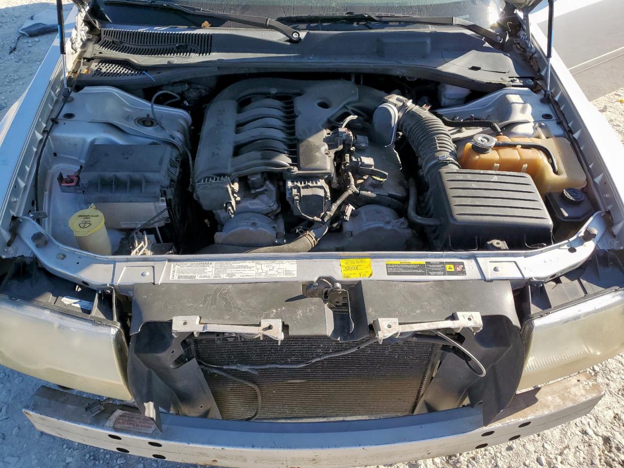 2005 Chrysler 300 Touring VIN: 2C3JA53G55H684378 Lot: 82430595