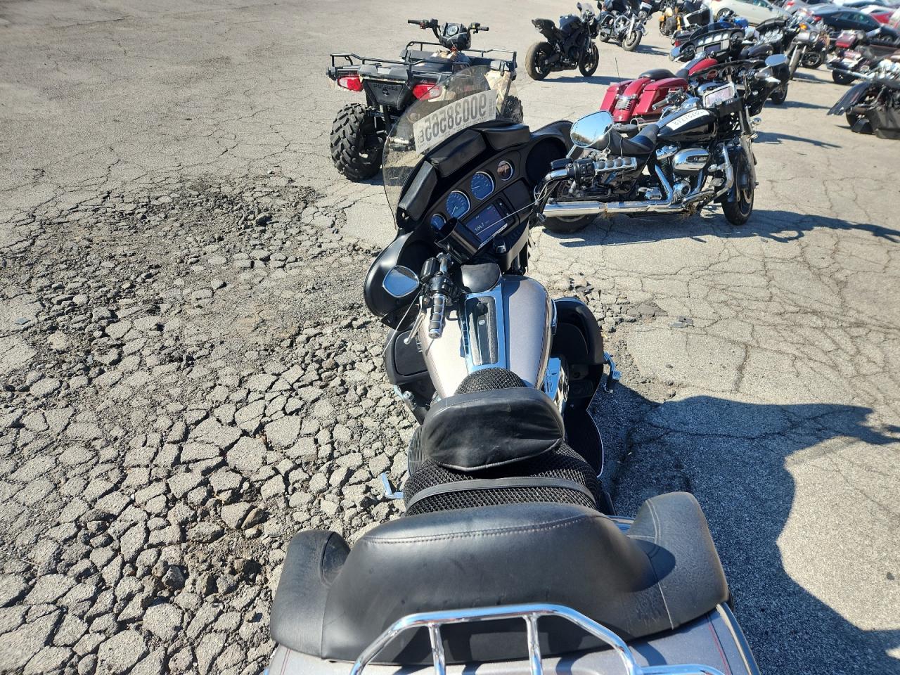 2017 Harley-Davidson Flhtcu Ultra Classic Electra Glide VIN: 1HD1FCC13HB645247 Lot: 90038565