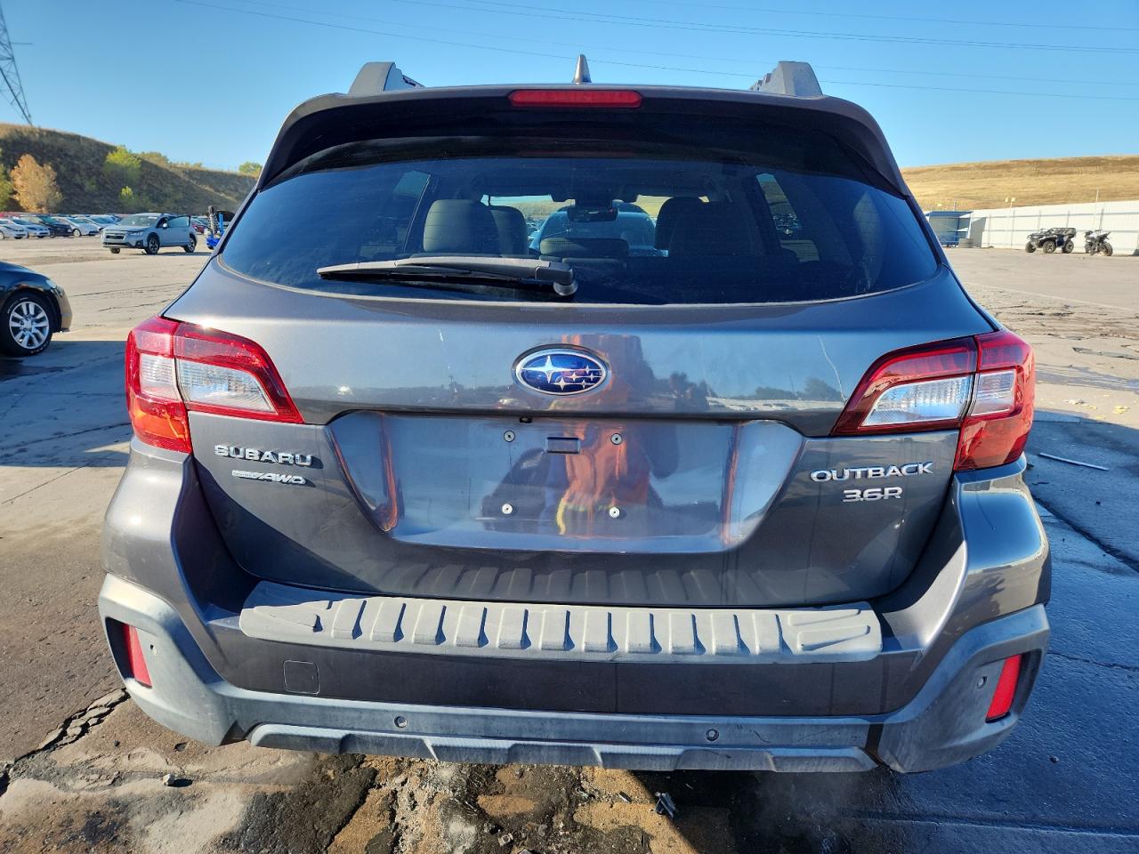 2018 Subaru Outback 3.6R Limited VIN: 4S4BSENCXJ3260422 Lot: 85371835