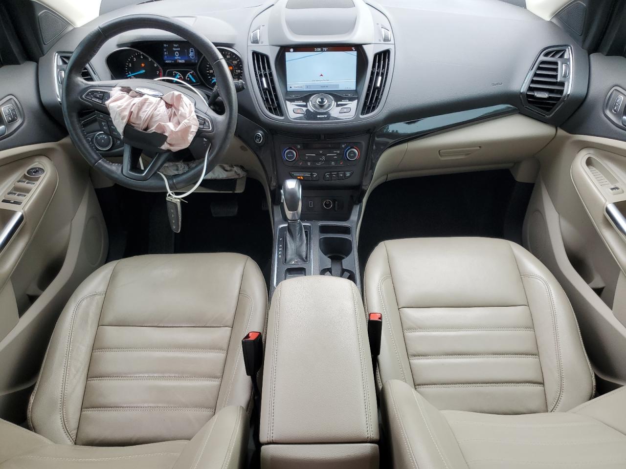 2019 Ford Escape Titanium VIN: 1FMCU9J9XKUA10562 Lot: 86141775