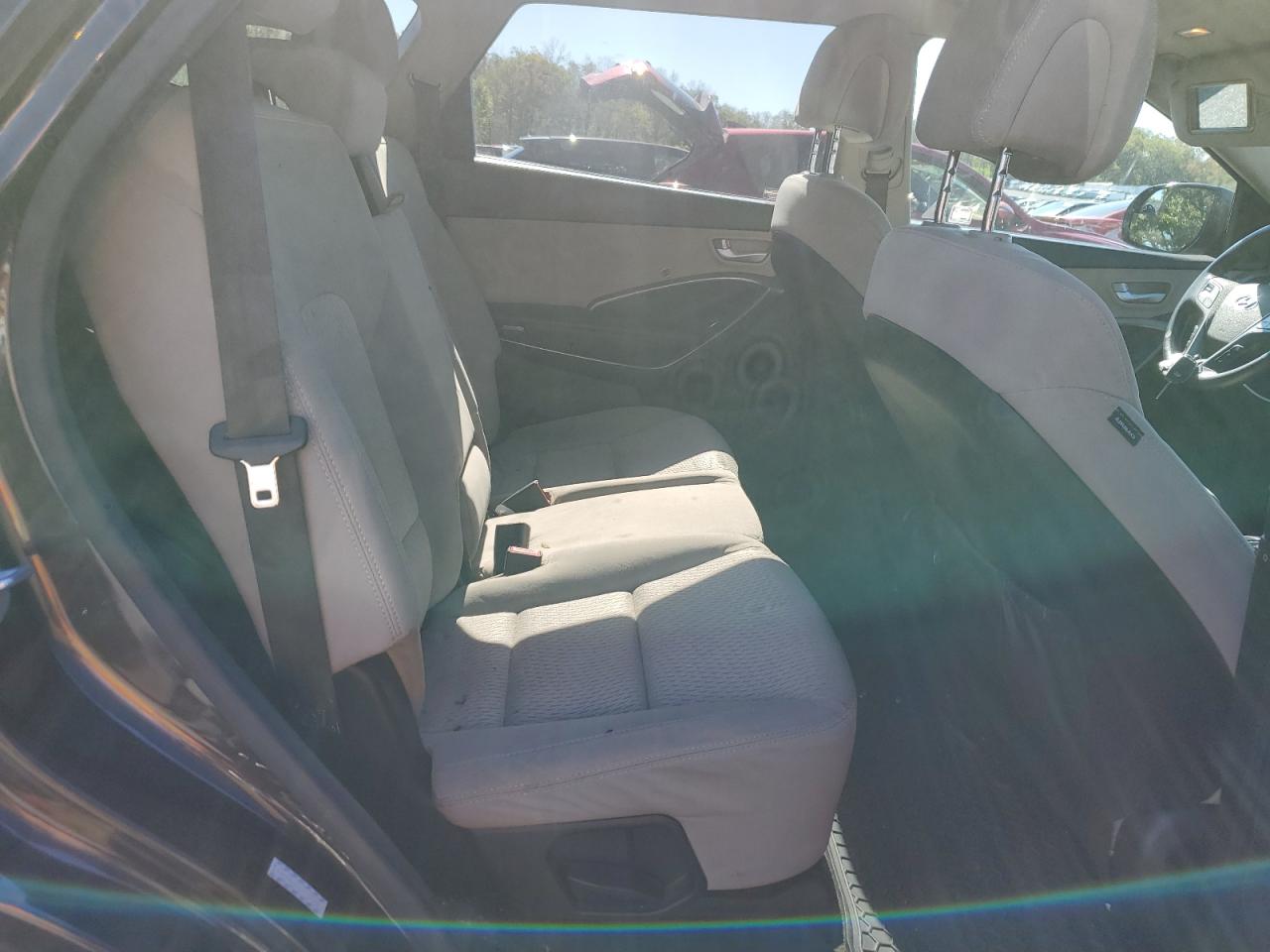 2016 Hyundai Santa Fe Se VIN: KM8SMDHF9GU152130 Lot: 82317695