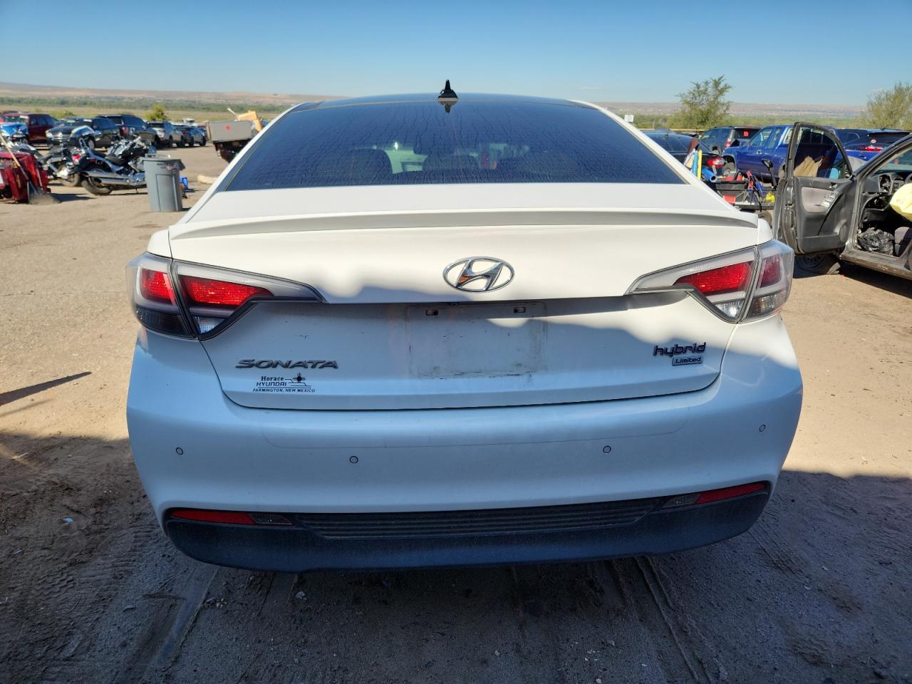 2017 Hyundai Sonata Hybrid VIN: KMHE34L3XHA074635 Lot: 84892485