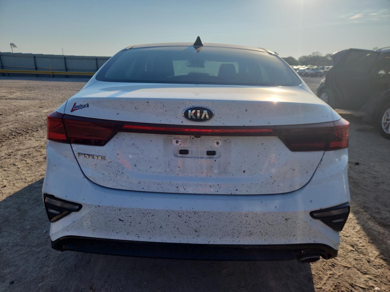 2019 Kia Forte Fe VIN: 3KPF24AD5KE125647 Lot: 83963945