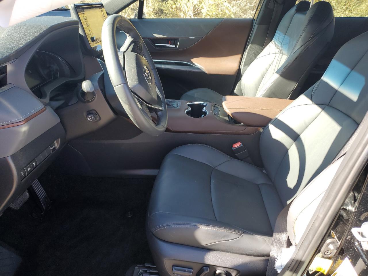 2022 Toyota Venza Le VIN: JTEAAAAH1NJ116395 Lot: 85584795