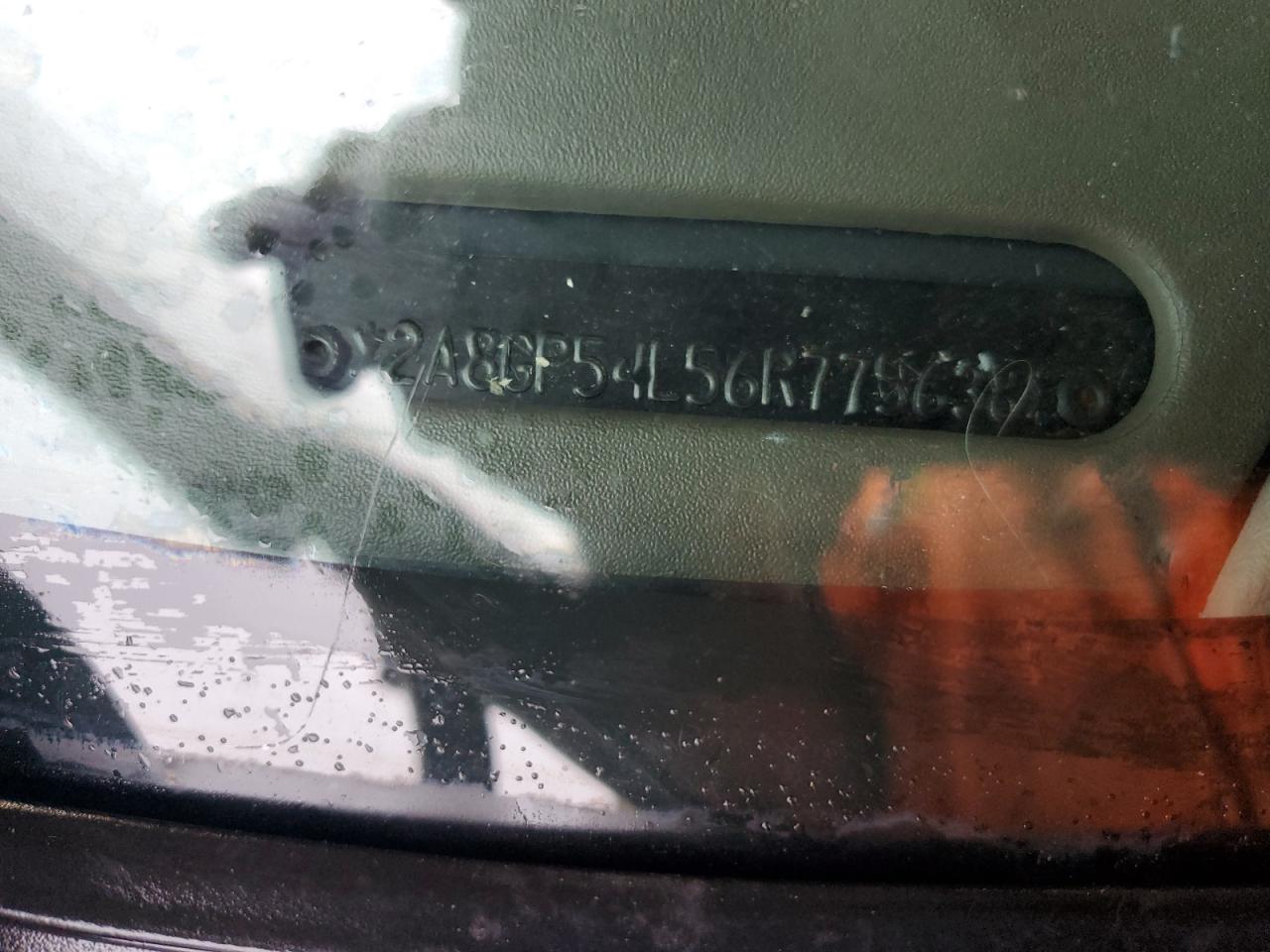 2006 Chrysler Town & Country Touring VIN: 2A8GP54L56R775638 Lot: 86518295