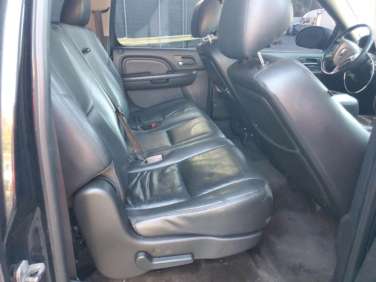 2012 GMC Yukon Xl Denali VIN: 1GKS2MEF5CR228085 Lot: 86874025