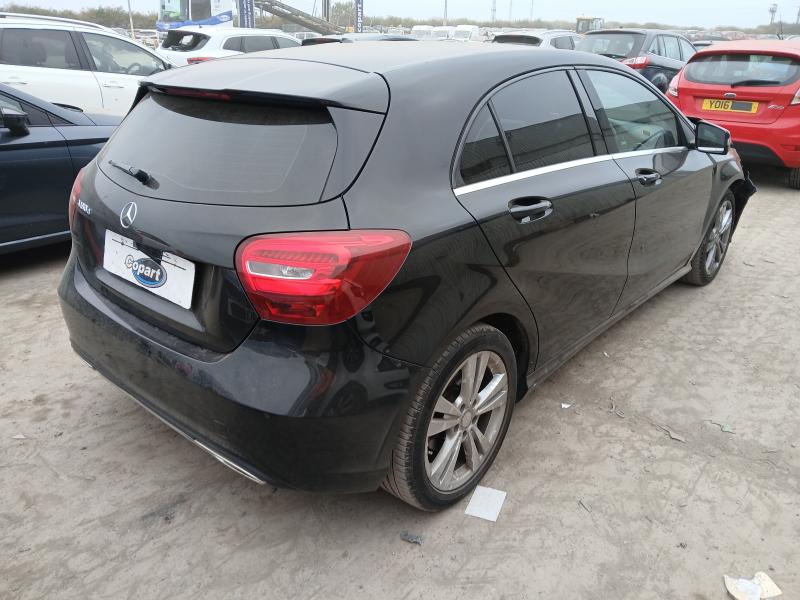 2015 MERCEDES-BENZ A CLASS A180D SPORT 5DR