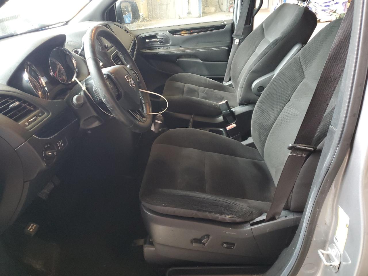 2018 Dodge Grand Caravan Se VIN: 2C4RDGBG7JR138902 Lot: 82630445