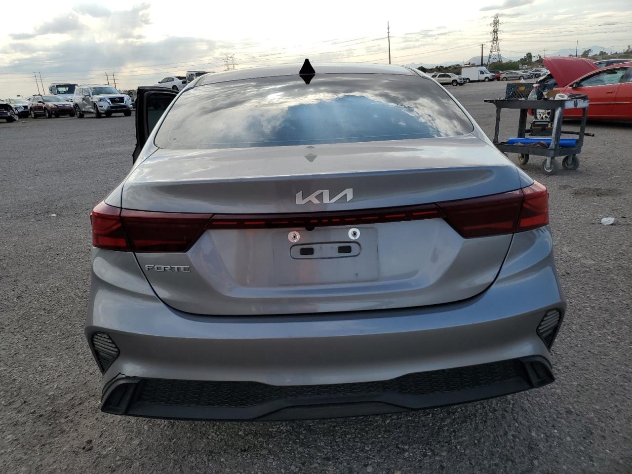 2024 Kia Forte Lx VIN: 3KPF24AD4RE703652 Lot: 87467675