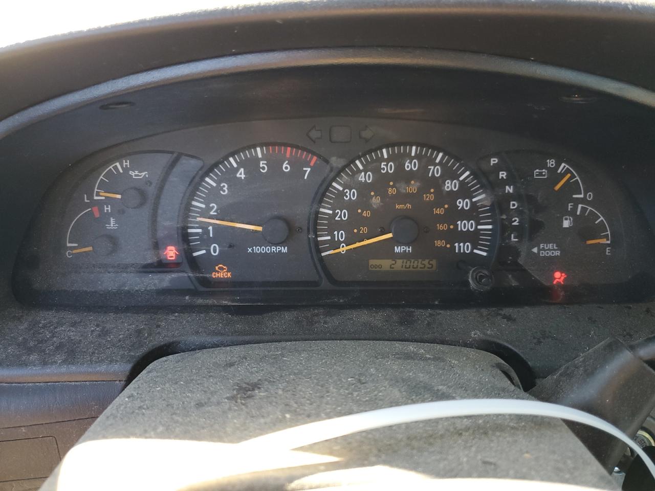 2004 Toyota Tundra Access Cab Sr5 VIN: 5TBBT44114S448415 Lot: 86163925