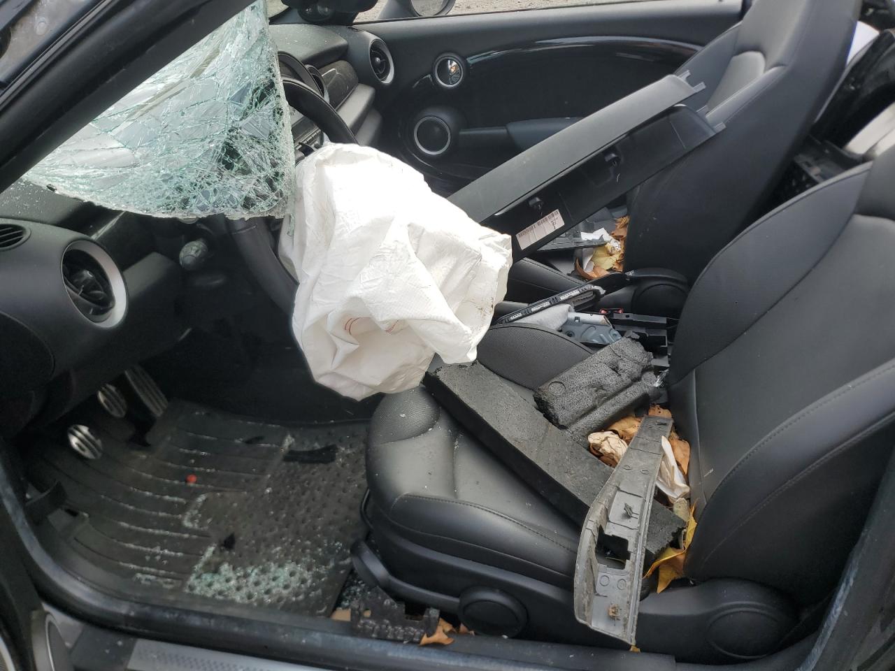 2014 Mini Cooper Roadster S VIN: WMWSY3C52ET566447 Lot: 90548385