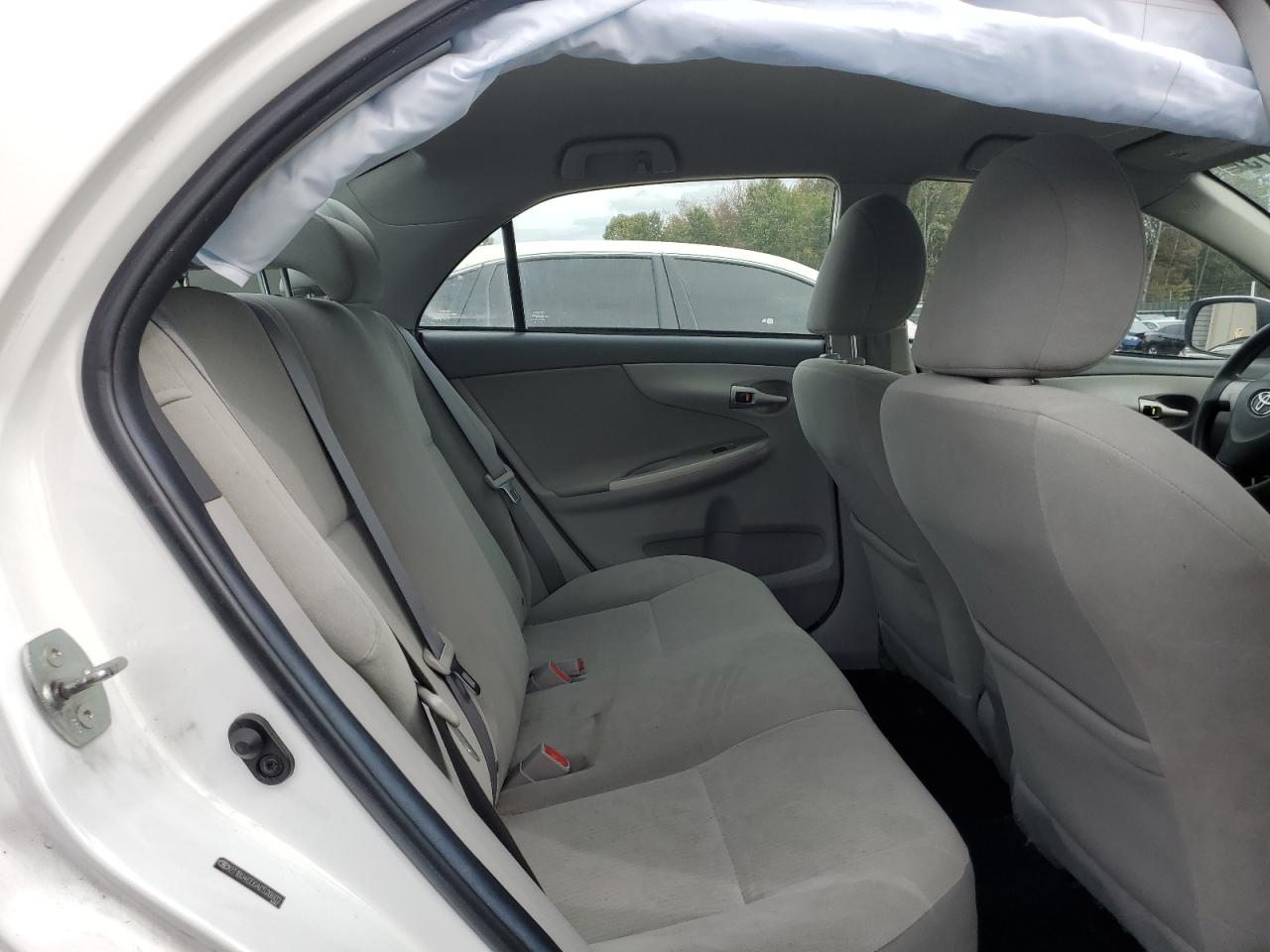 2010 Toyota Corolla Base VIN: 2T1BU4EE6AC526603 Lot: 85129015