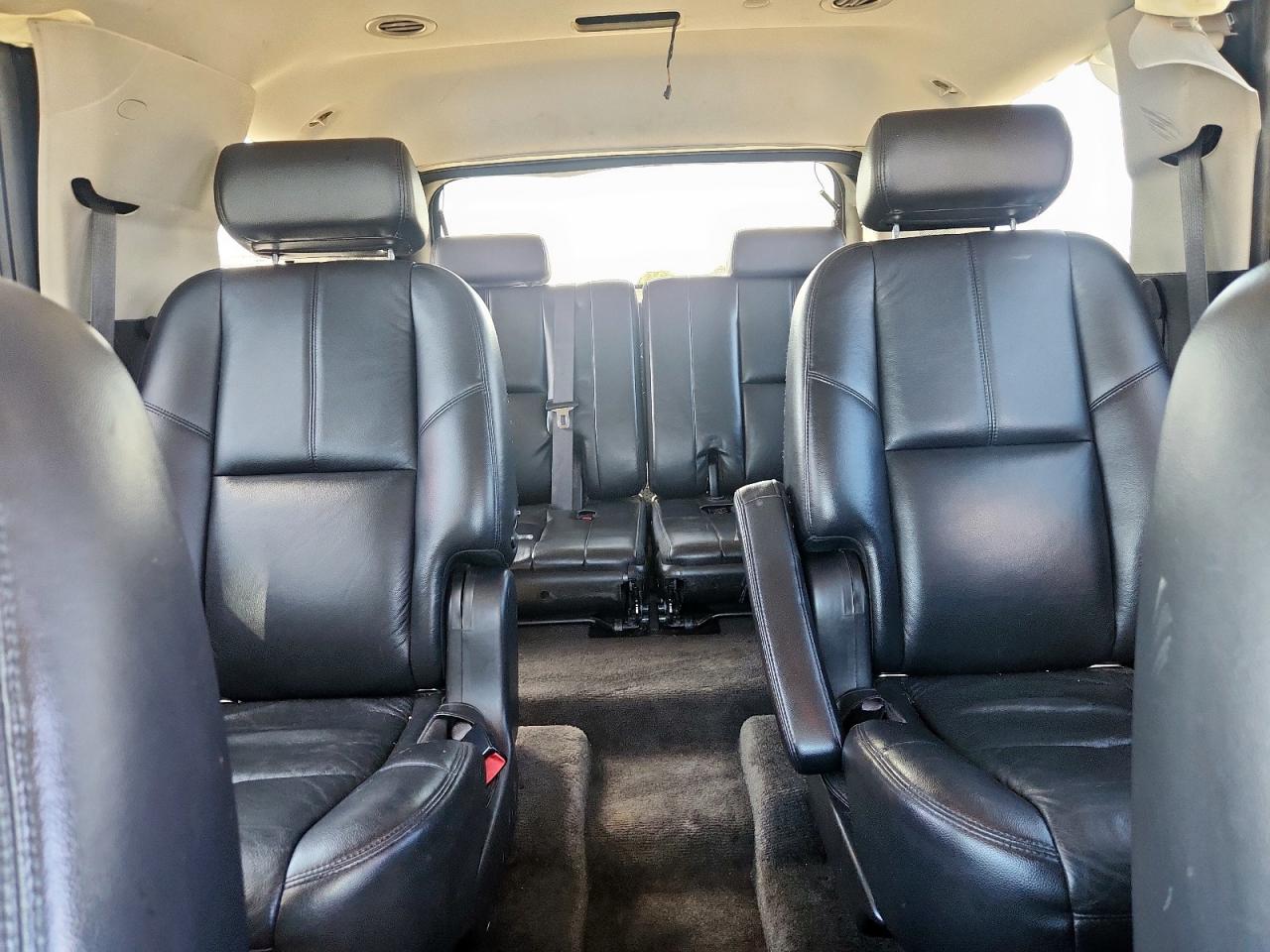 2008 Chevrolet Tahoe C1500 VIN: 1GNFC13088R160306 Lot: 85508205