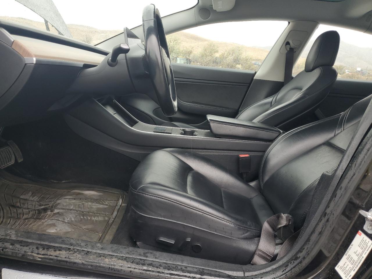 2018 Tesla Model 3 VIN: 5YJ3E1EA0JF071157 Lot: 82176915