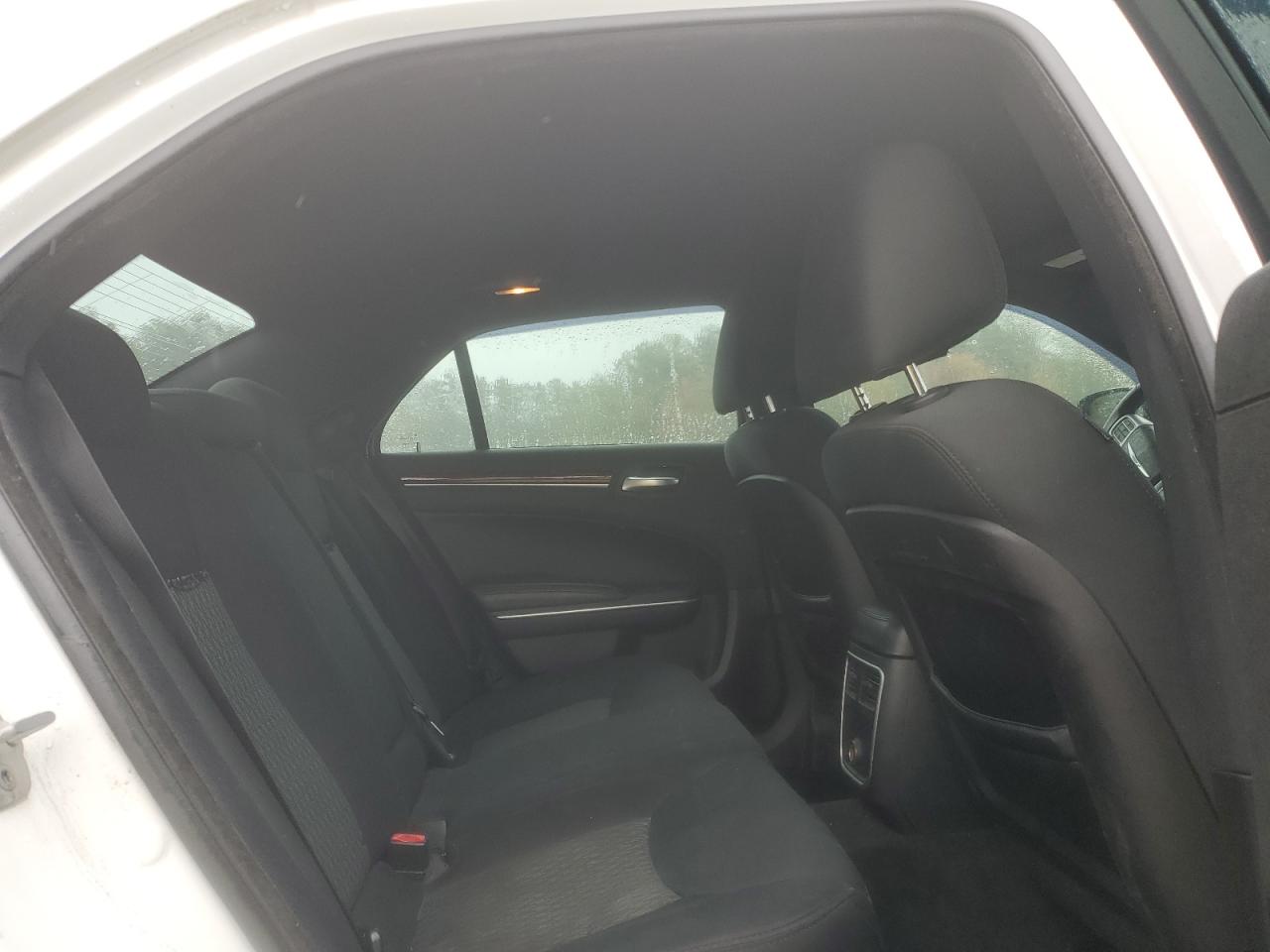2012 Chrysler 300 VIN: 2C3CCAAG4CH197085 Lot: 82420495