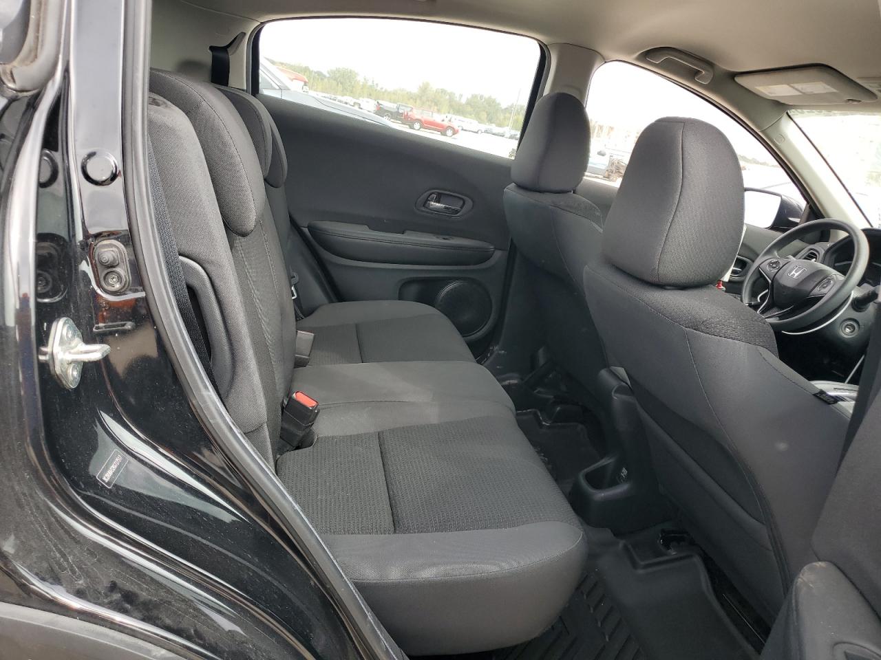 2019 Honda Hr-V Lx VIN: 3CZRU6H32KG727517 Lot: 82279025