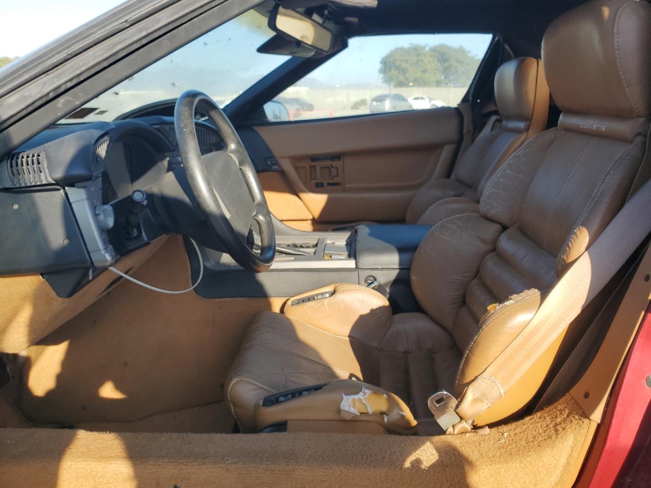 1990 Chevrolet Corvette VIN: 1G1YY3386L5110761 Lot: 85831915