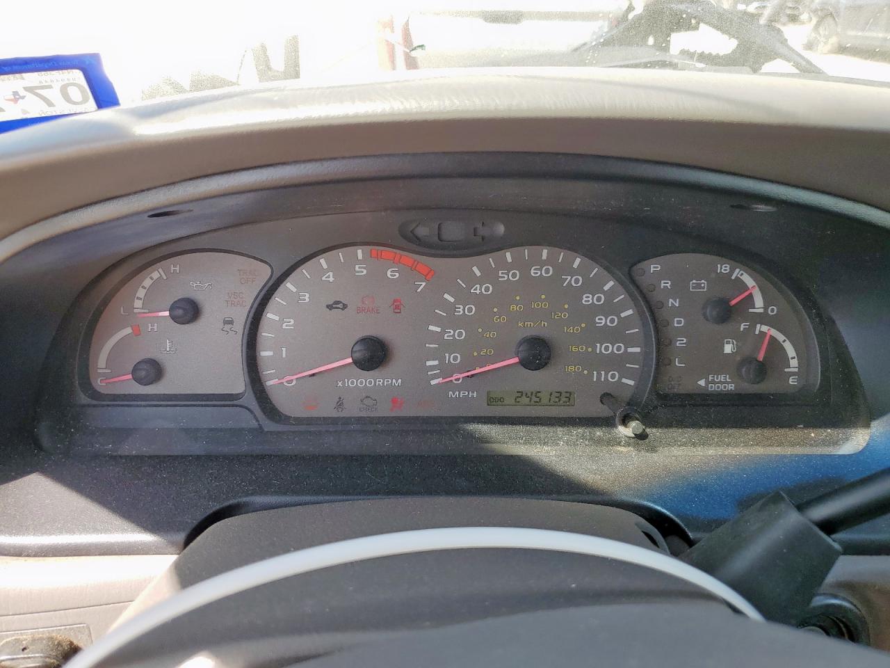 2003 Toyota Sequoia Sr5 VIN: 5TDZT34A73S204475 Lot: 82291925