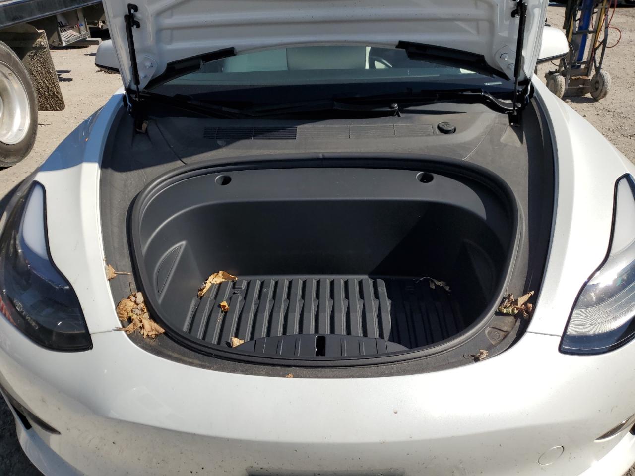 2023 Tesla Model 3 VIN: 5YJ3E1EA6PF693240 Lot: 85154835