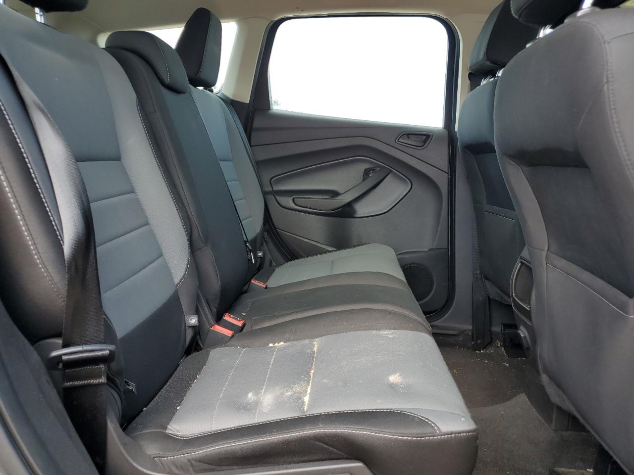 2017 Ford Escape S VIN: 1FMCU0F71HUC25372 Lot: 84746485