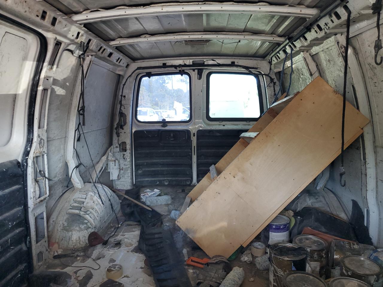 2008 Chevrolet Express 15 VIN: 1GCFG15X981198925 Lot: 81922715