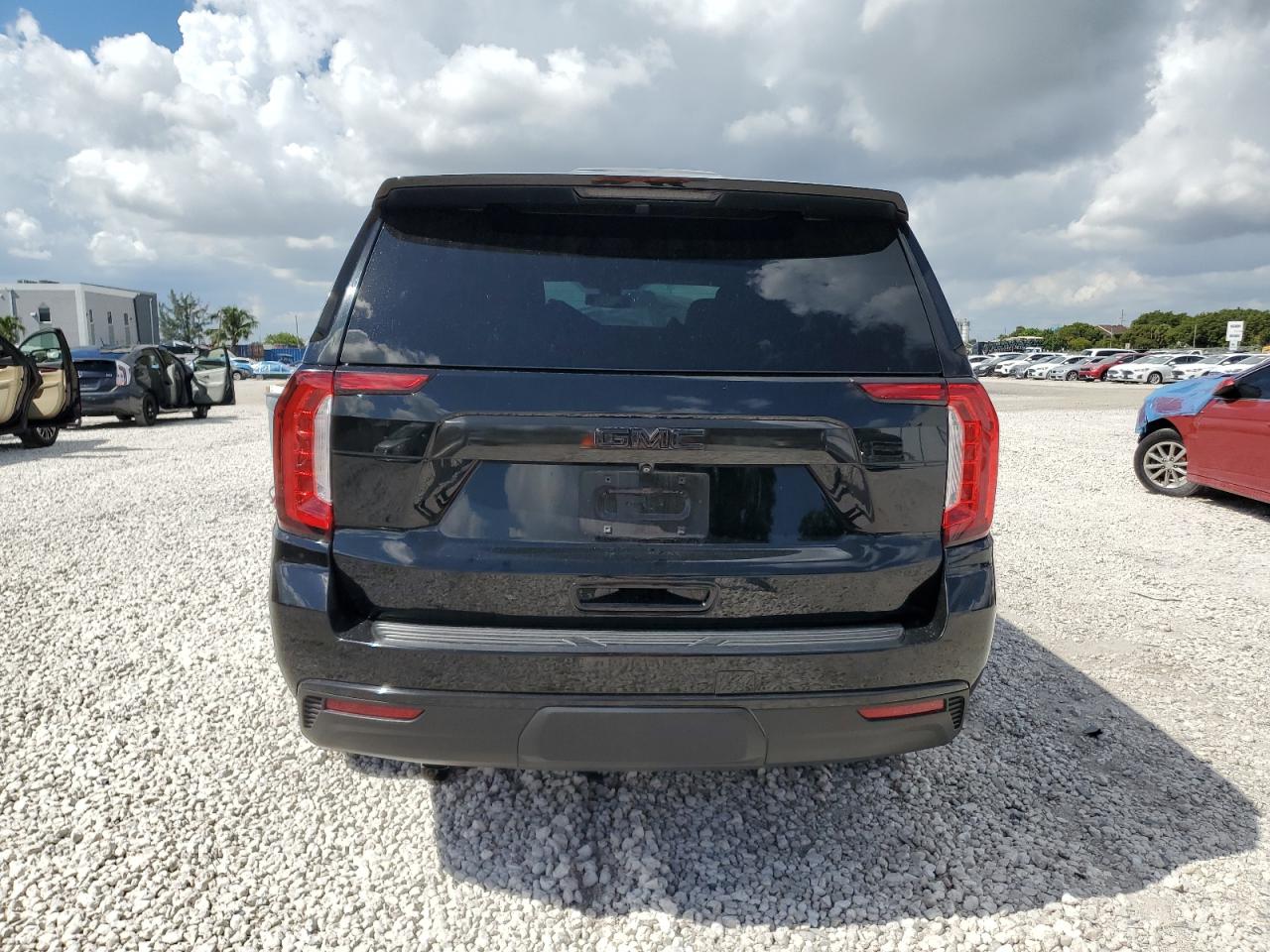 2021 GMC Yukon Slt VIN: 1GKS2BKD1MR119468 Lot: 86638155