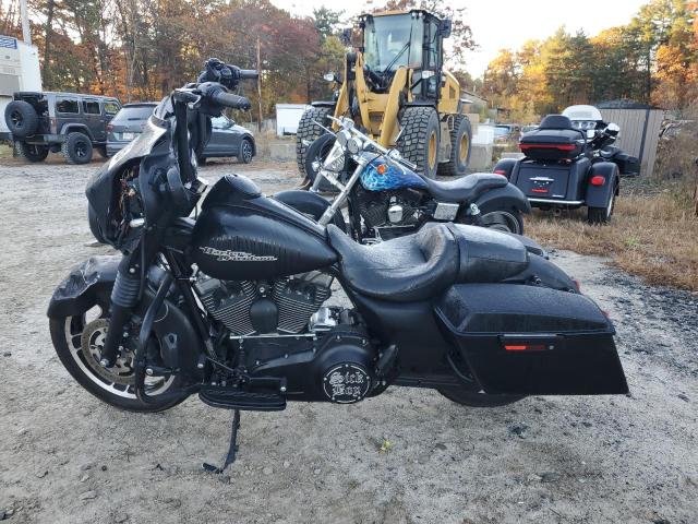 2012 HARLEY-DAVIDSON FLHX STREET GLIDE  