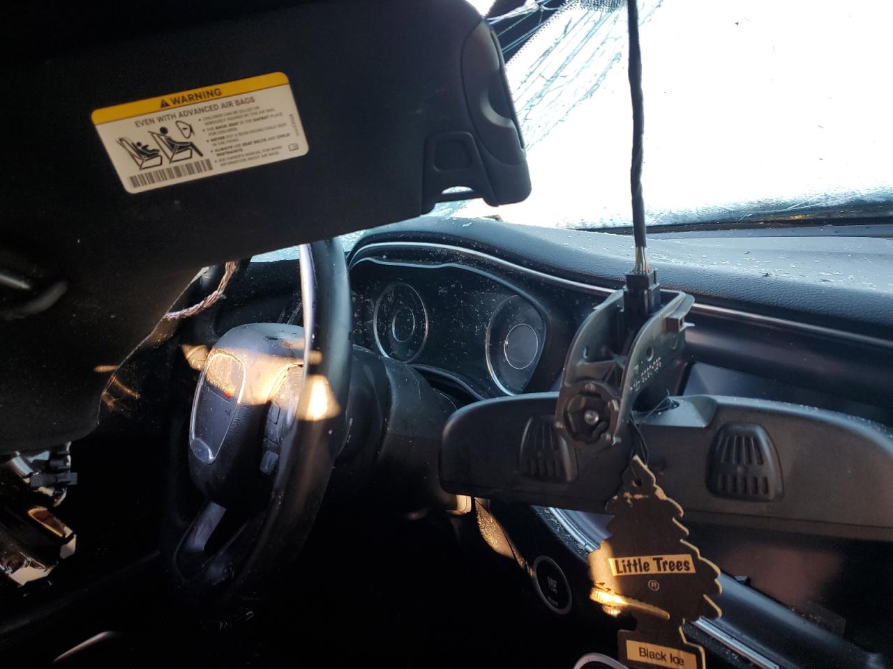 2015 Dodge Challenger R/T Scat Pack VIN: 2C3CDZFJ4FH798615 Lot: 82716915