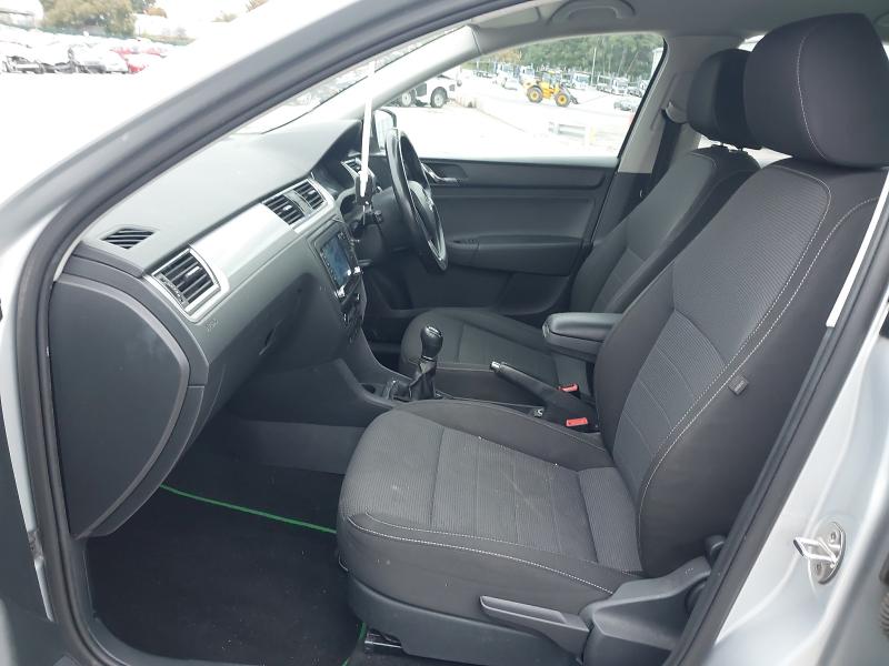 2015 SKODA RAPID 1.6 TDI CR ELEGANCE 5DR